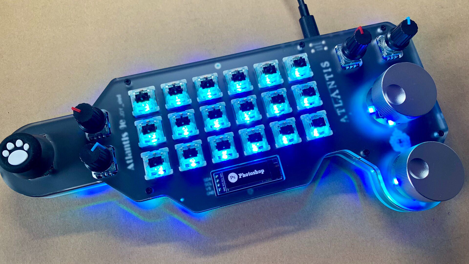 Klawiatura 9eJOY Multi Knob z  – Gaming Accessories Europe recenzja i cena
