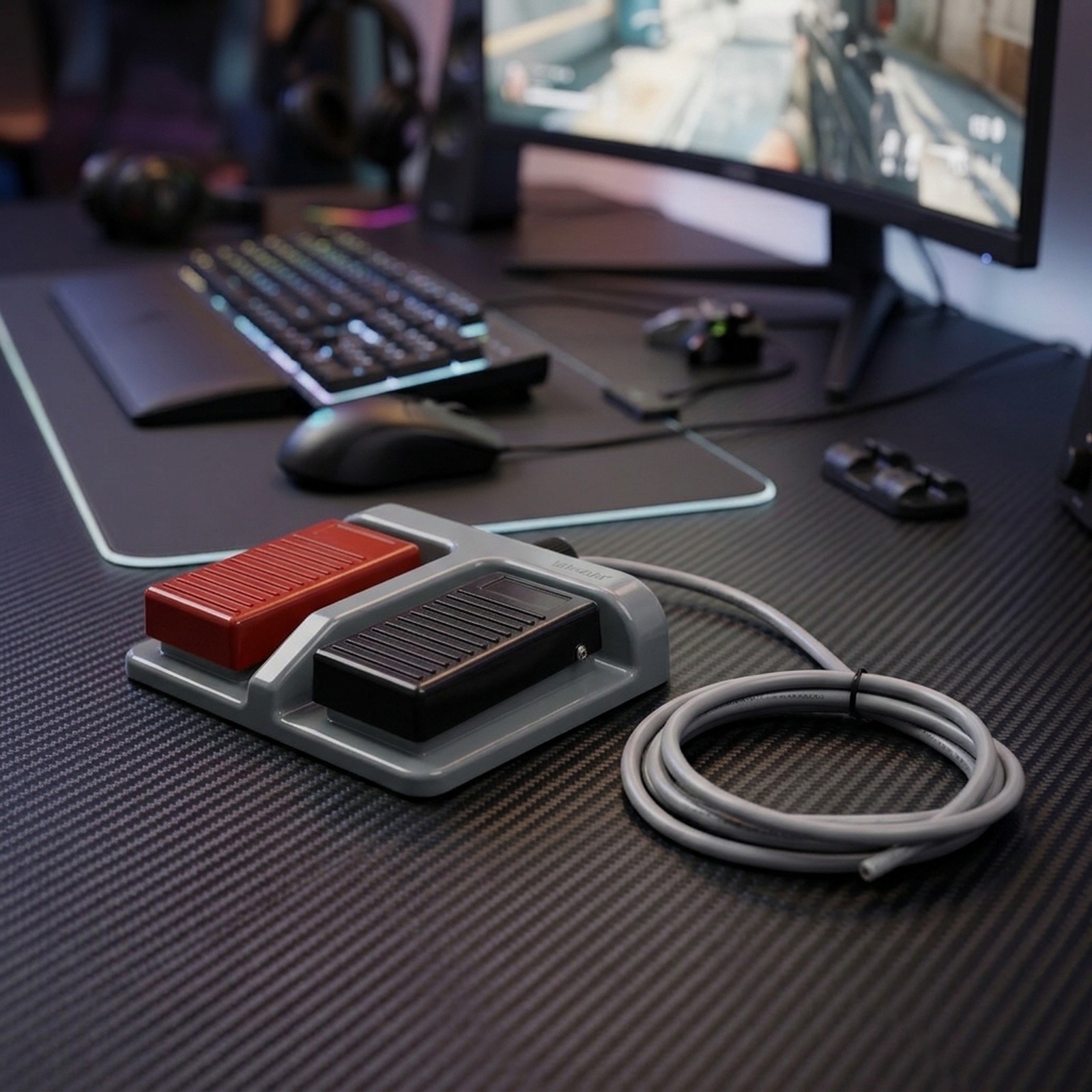 Czerwono-czarny podwójny przeł – Gaming Accessories Images recenzja i cena